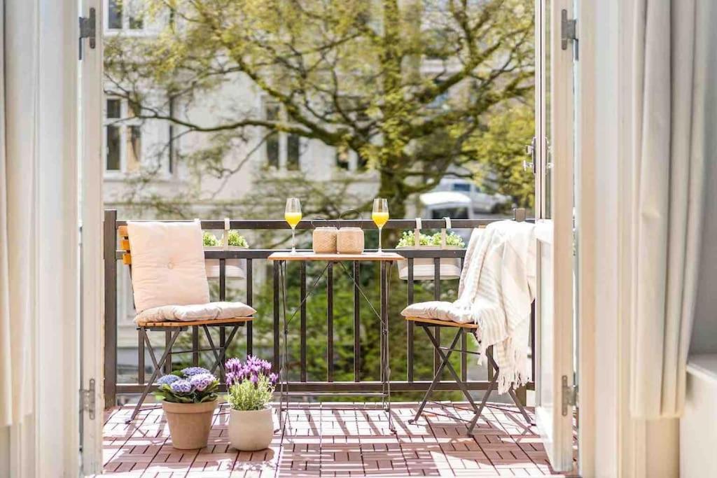 Luxurious Retreat In The Middle Of City Center Bergen Bagian luar foto